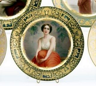 Royal Vienna porcelain cabinet plate, early 20thC